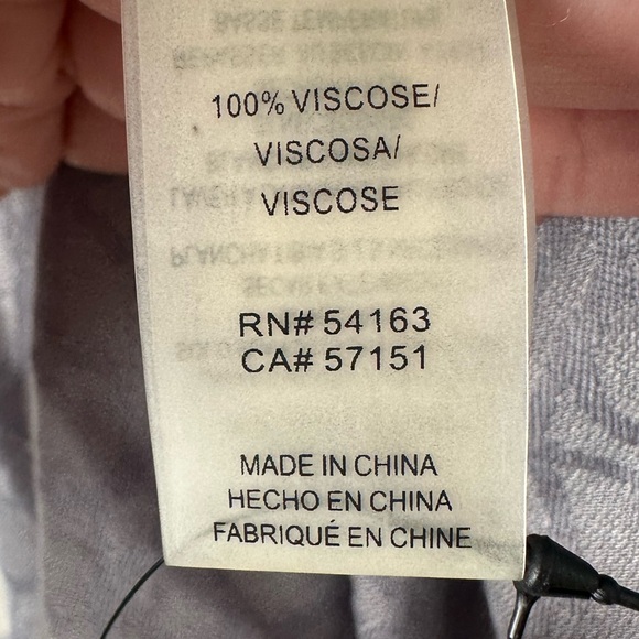 Calvin Klein Scarf - Picture 6 of 7